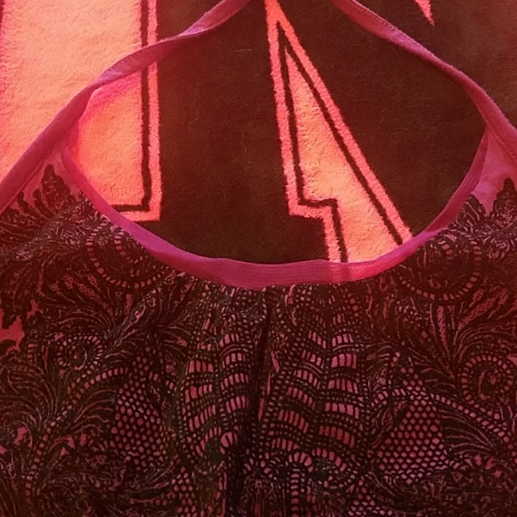 💜 Express Ombre Halter Top - Picture 7 of 8